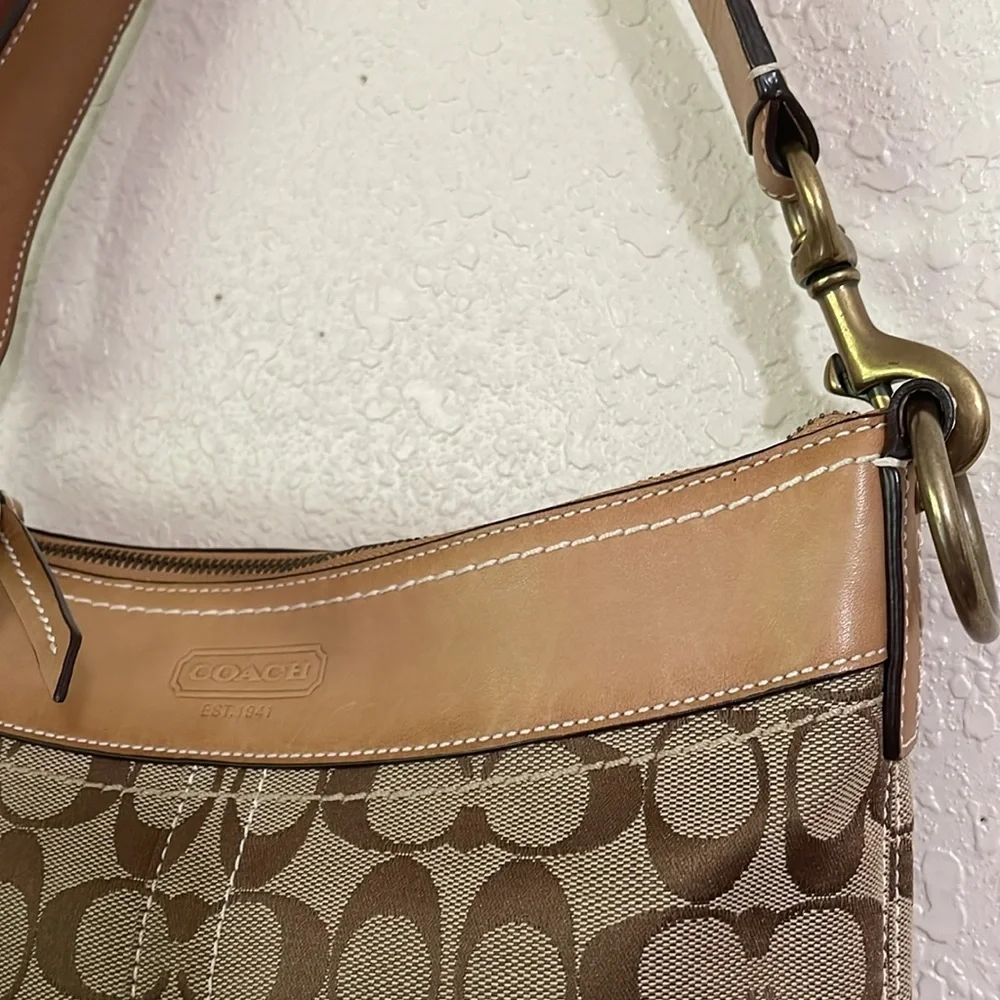 Coach Signature Brown Shoulder Bag